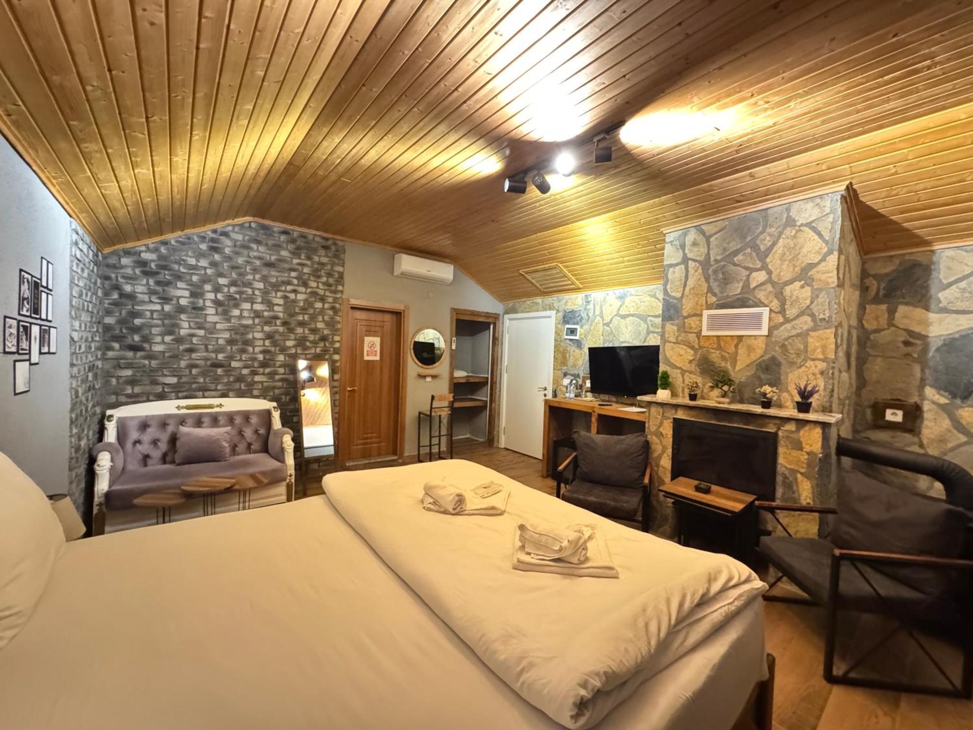 Tas Mahall Luxury Hotel Ağva Eksteriør bilde