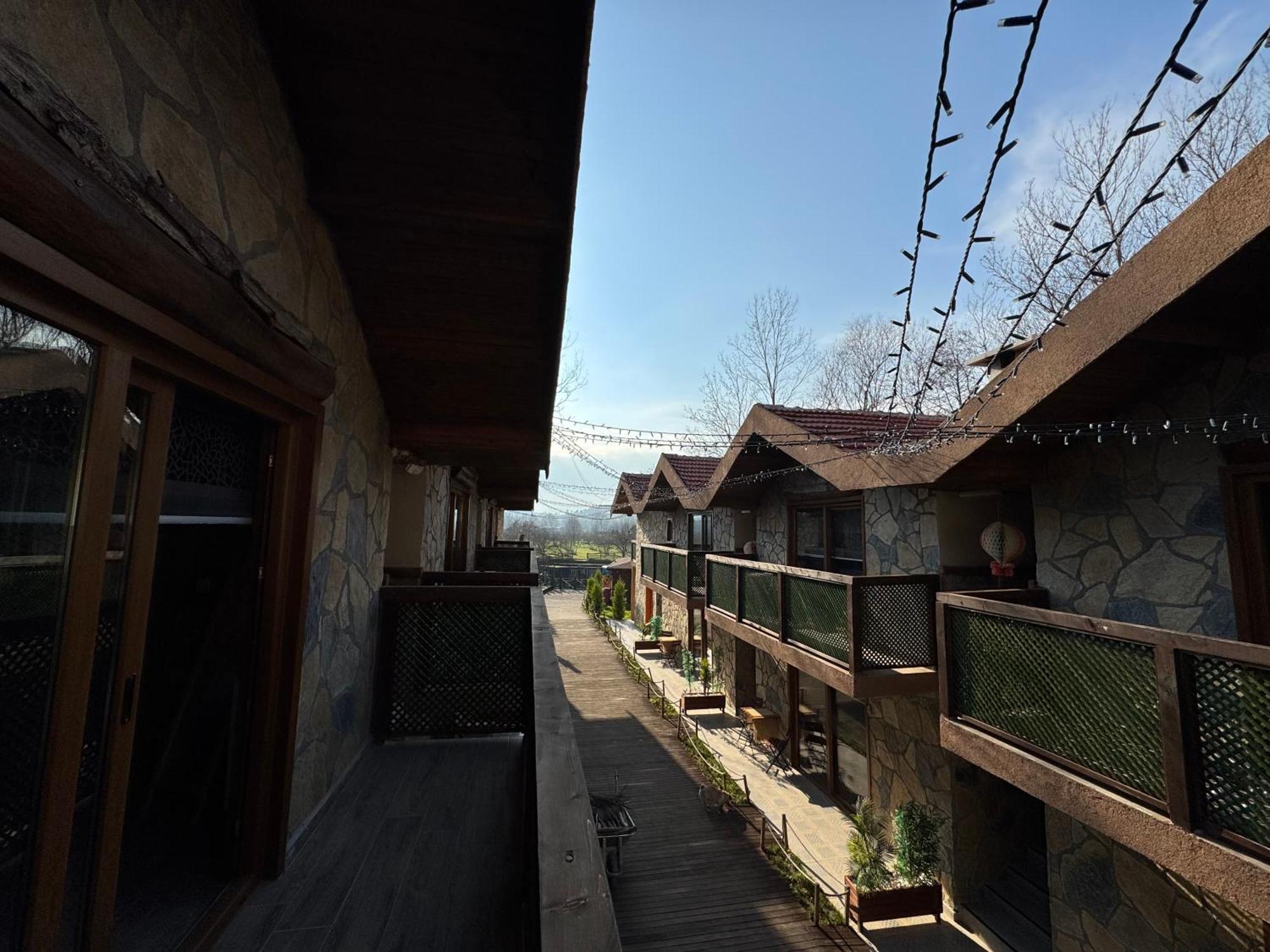 Tas Mahall Luxury Hotel Ağva Eksteriør bilde