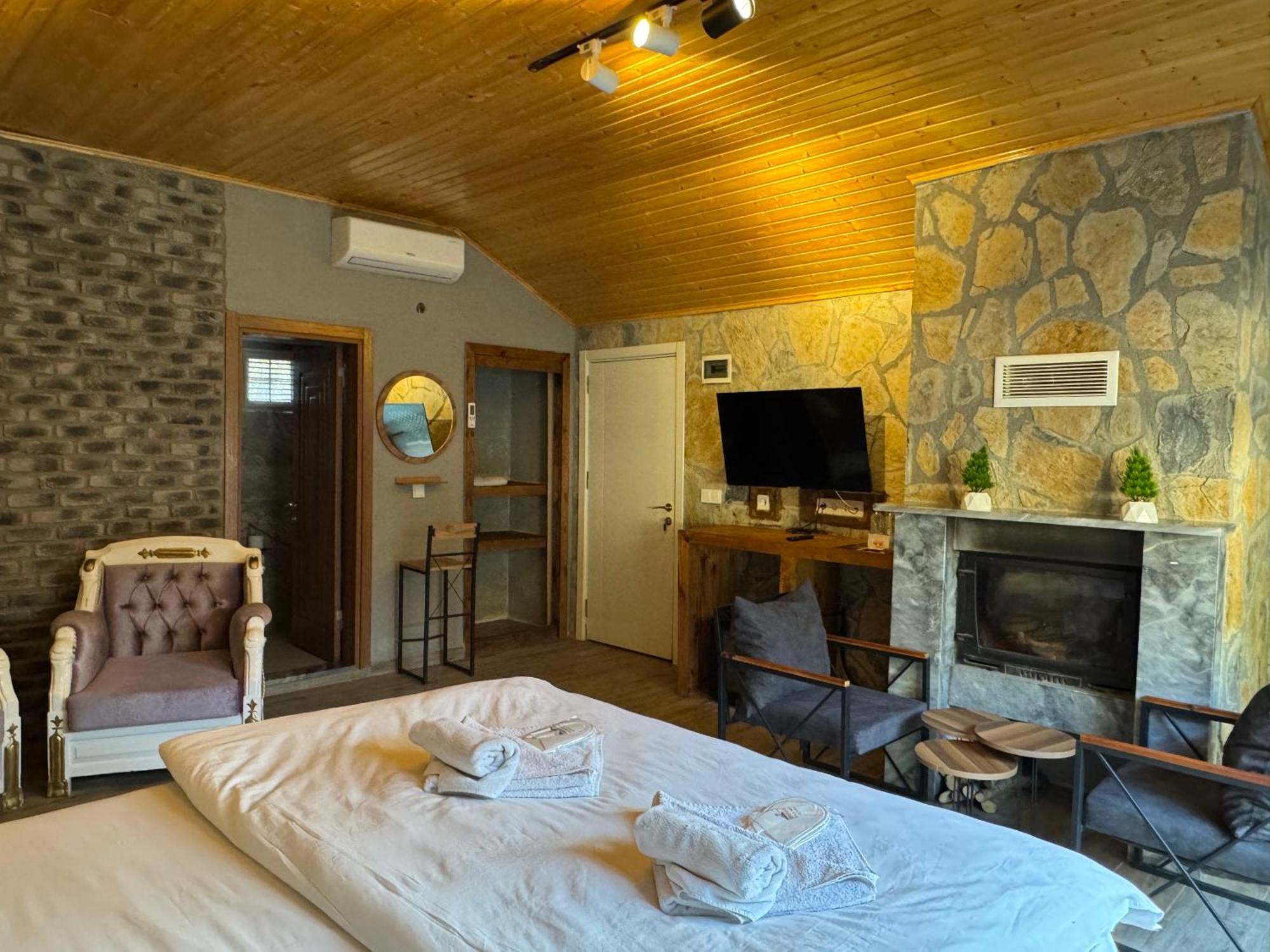 Tas Mahall Luxury Hotel Ağva Eksteriør bilde