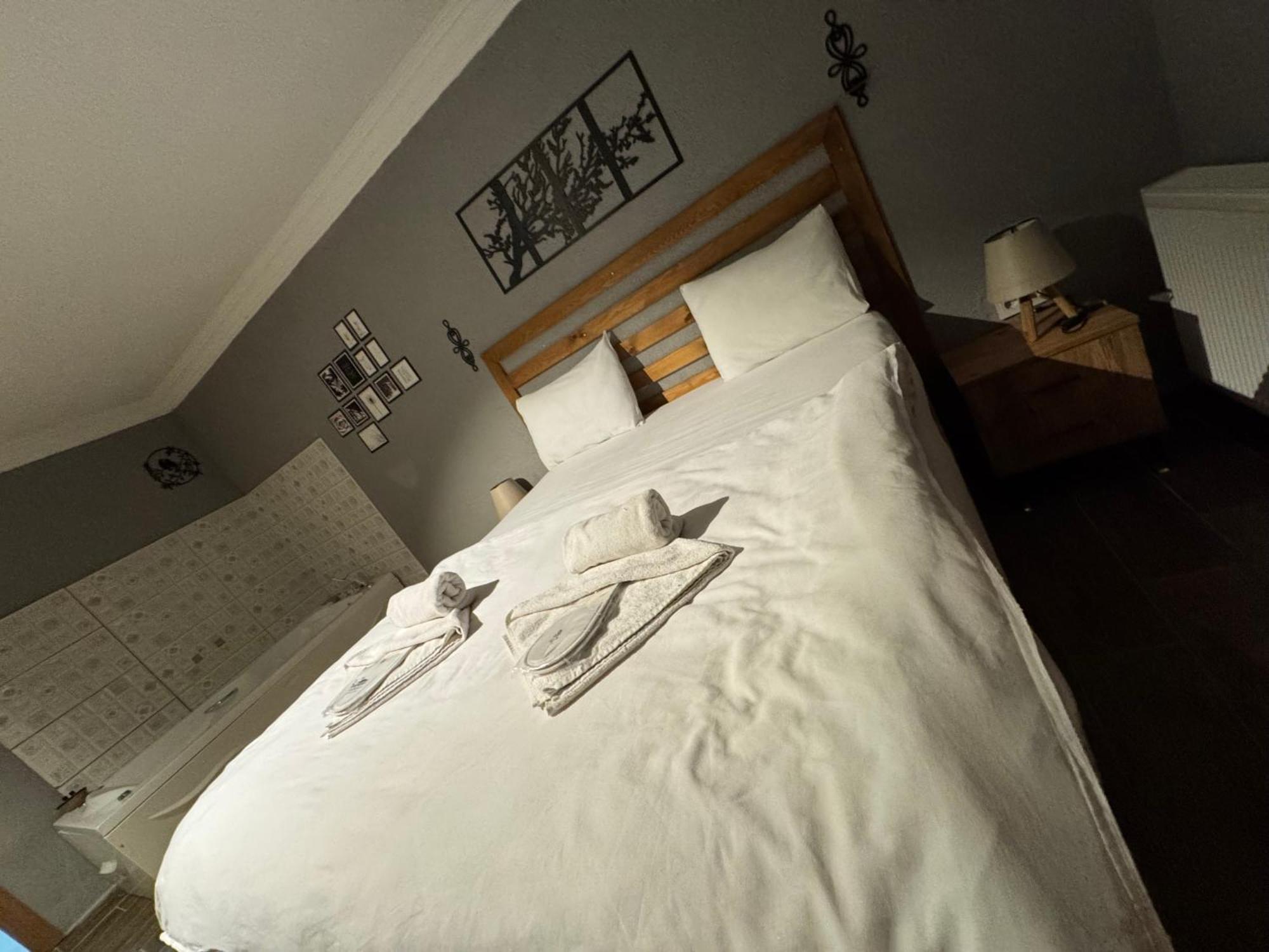 Tas Mahall Luxury Hotel Ağva Eksteriør bilde